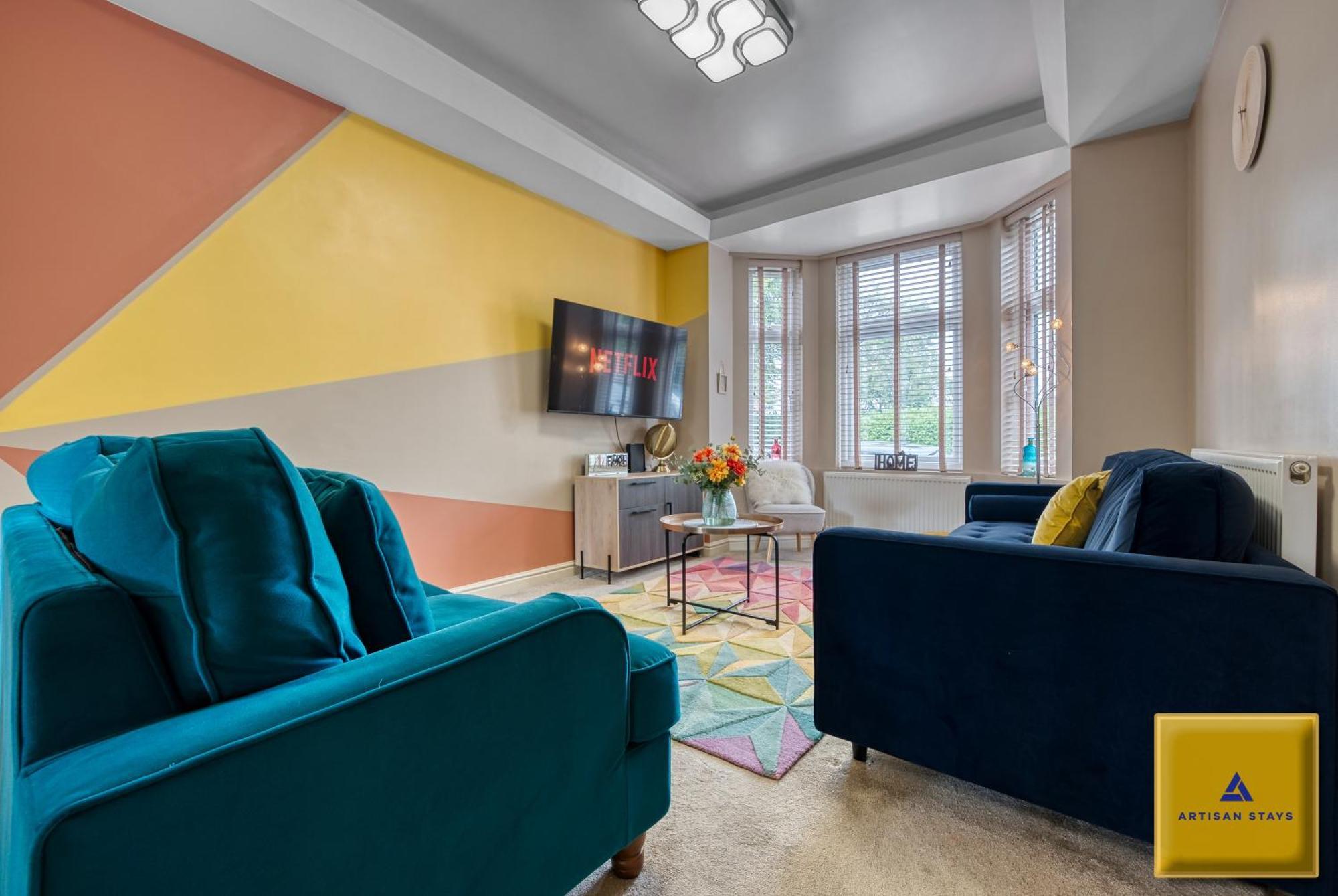 4 Bedroom, 6 Beds, 3 Bathrooms, Near Nec & Birmingham Airport, Business, Contractor And Family Friendly, Free Wi-Fi, Free Parking Coventry Esterno foto