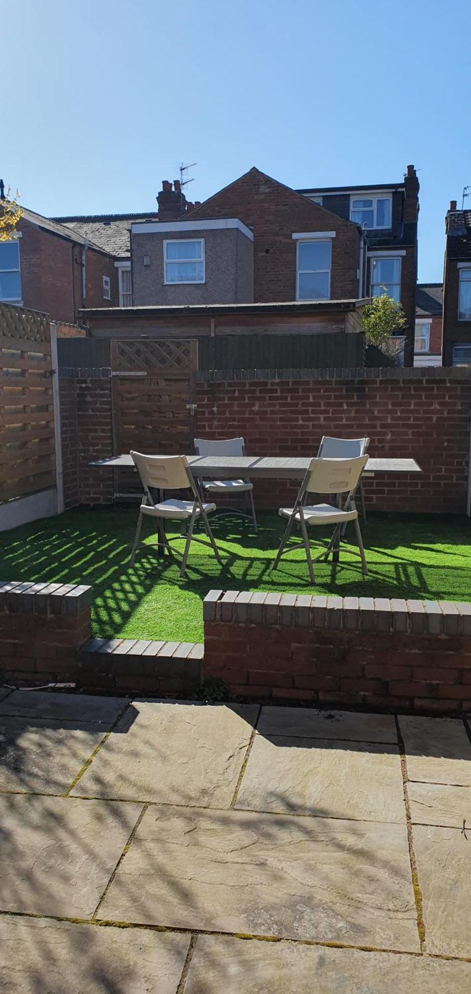 4 Bedroom, 6 Beds, 3 Bathrooms, Near Nec & Birmingham Airport, Business, Contractor And Family Friendly, Free Wi-Fi, Free Parking Coventry Esterno foto